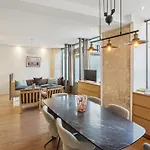 Luxury In The Heart Of St Germain A/c 3 Bedroom Outdoor Apartmán