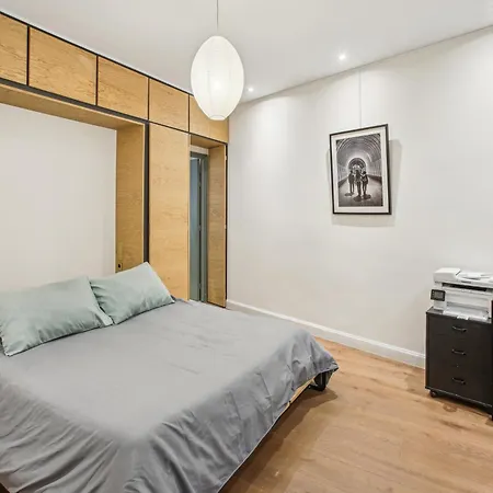 Luxury In The Heart Of St Germain A/c 3 Bedroom Outdoor